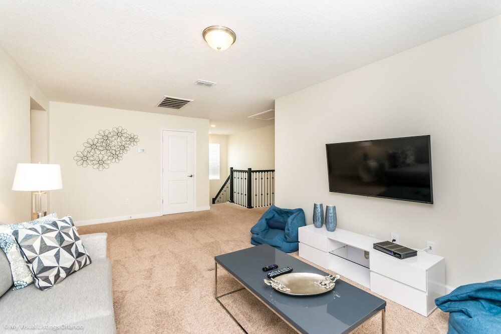 Фото 6 Bed 5 Bath Villa with Games, Pool & SPA