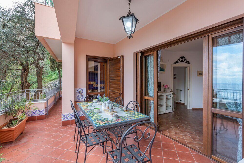 Фото Fontana Vecchia Experience - Parking and Seaview