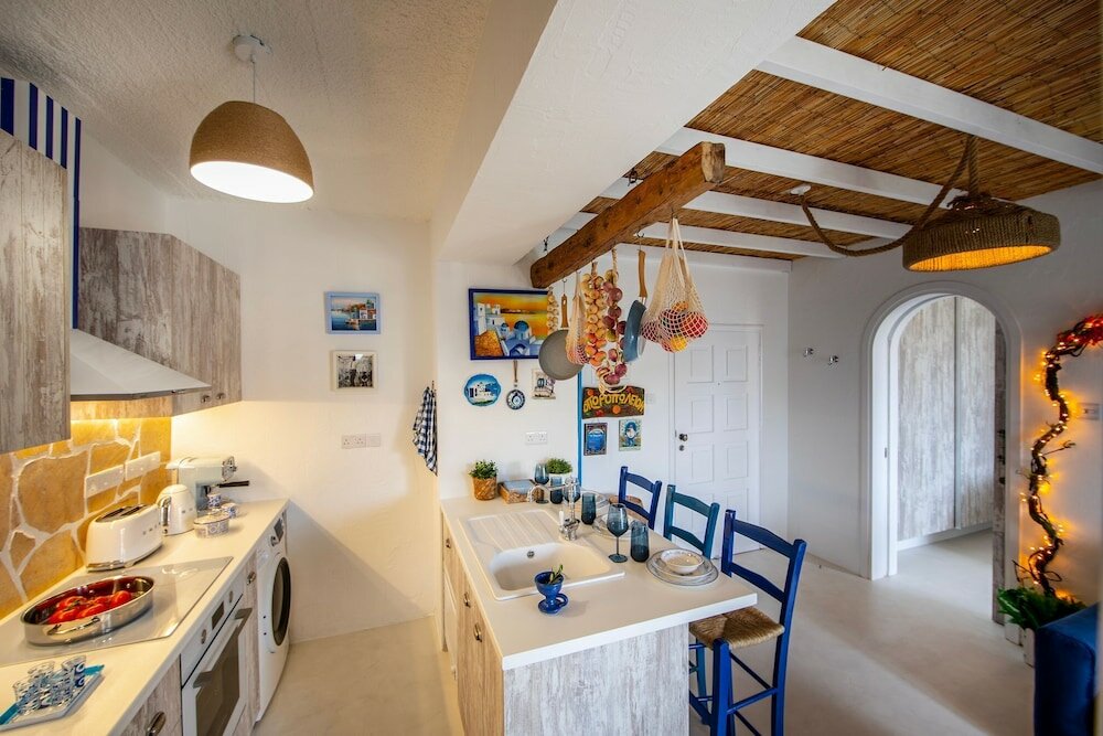 Фото Castle Holiday Apartments