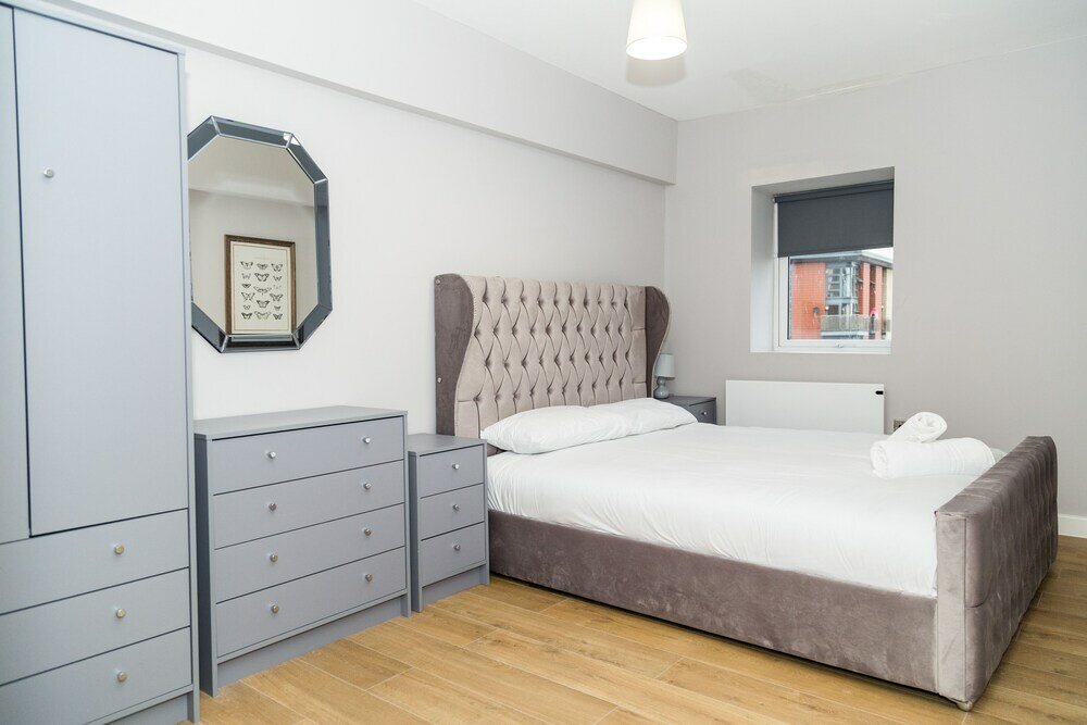 Фото St Lukes Building