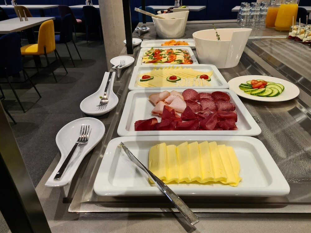 Фото Hotel Adler