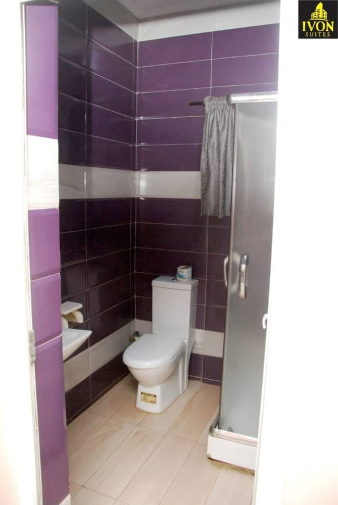 Фото Ivon Suites