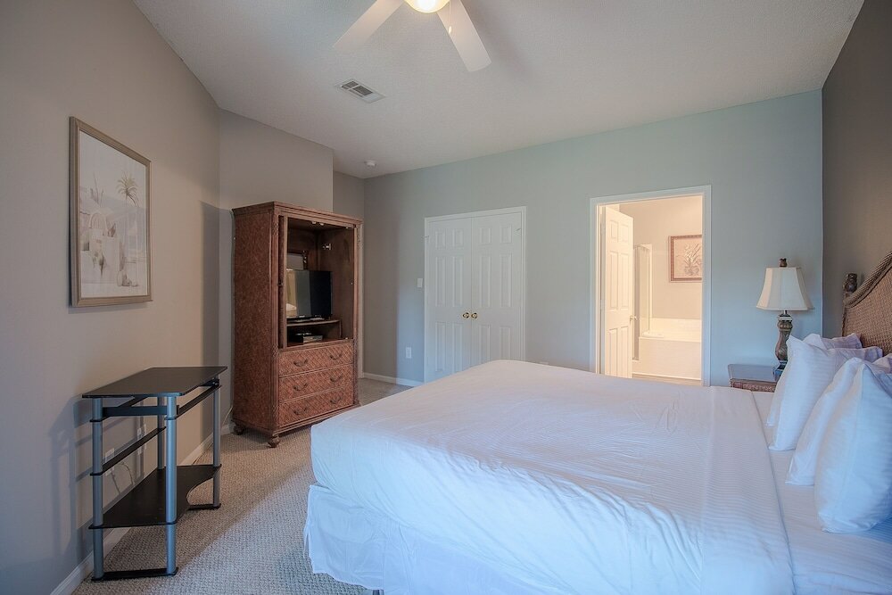 Фото Legacy Villa 302