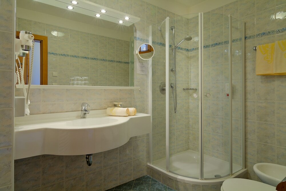 Фото Granpanorama Wellness Hotel Sambergerhof