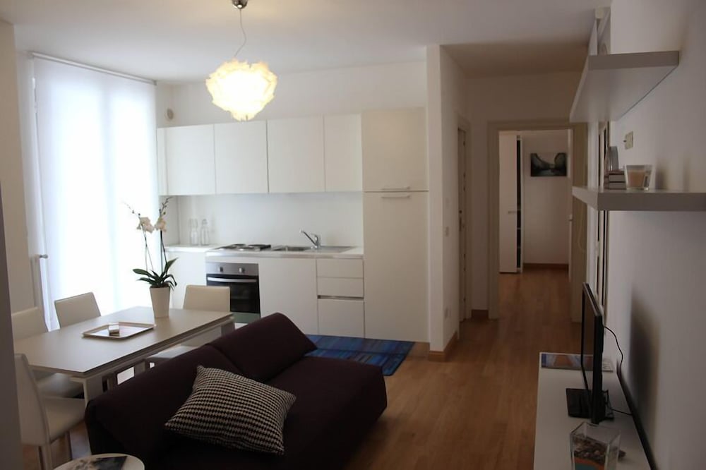 Фото Le Residenze di VIA Lo Re