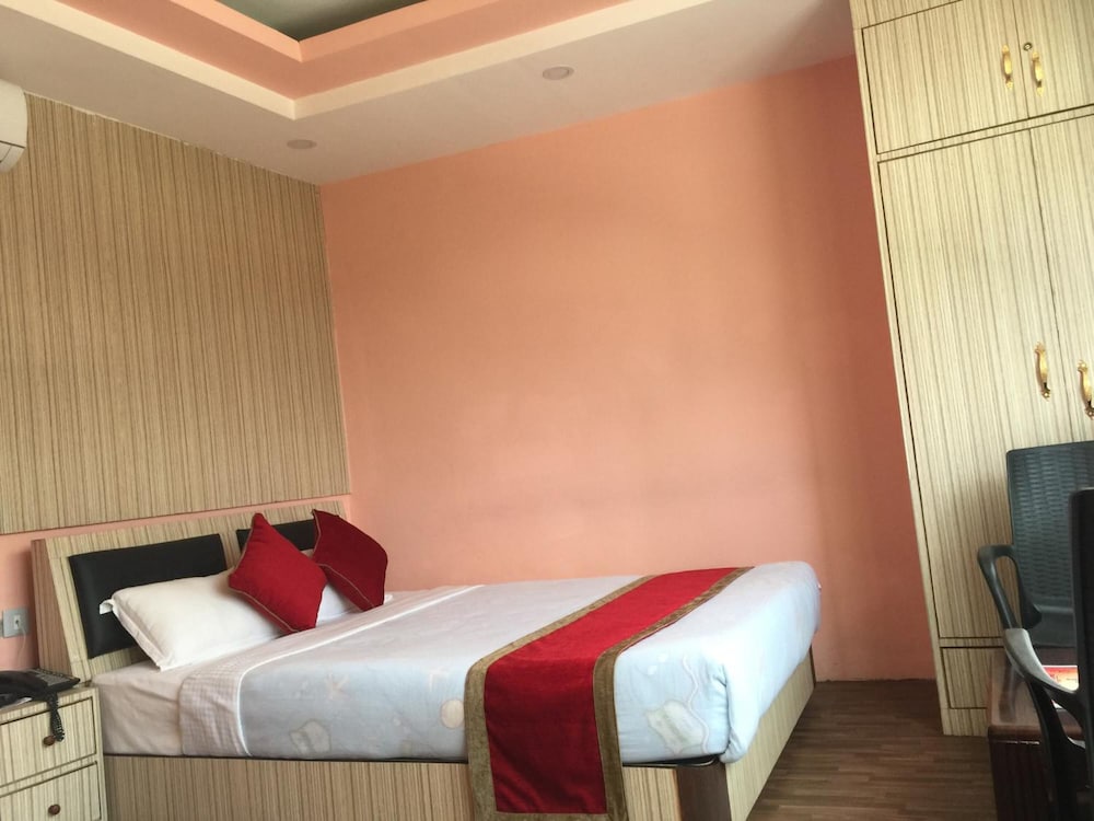 Фото Airport Hotel