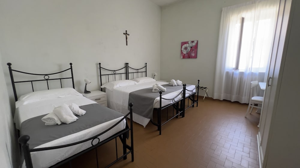 Фото Monastero Ss. Annunziata