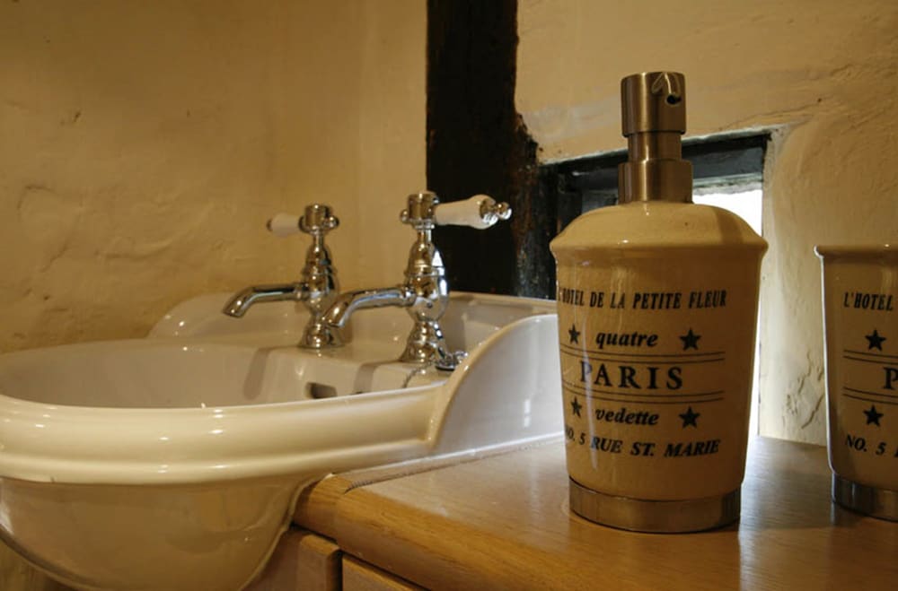 Фото Just So Cottage