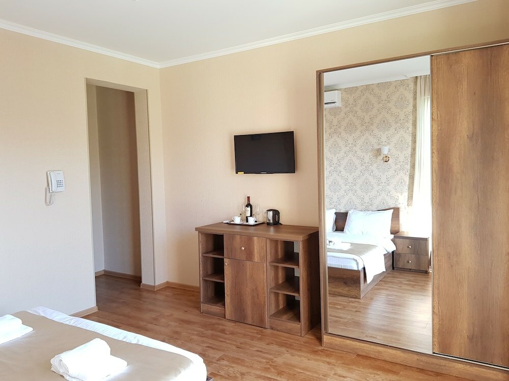 Фото Золотая линия