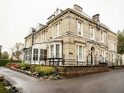 Гостиница Clifton Mount Hotel в Ньюкасле-апон-Тайн