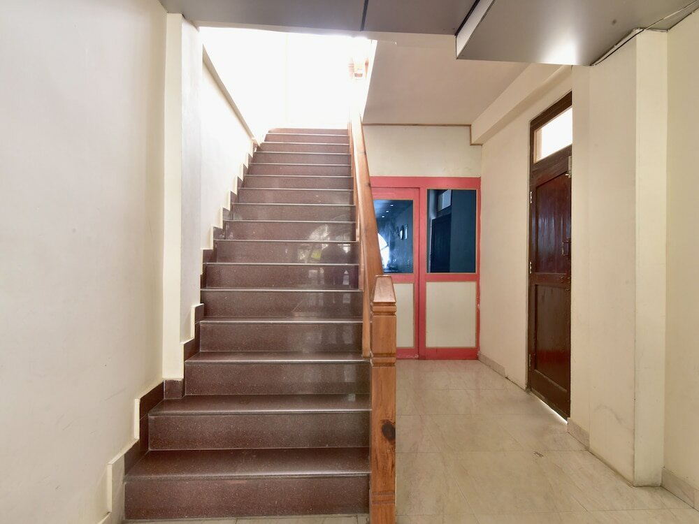 Фото Oyo 19728 Pushkar Regency