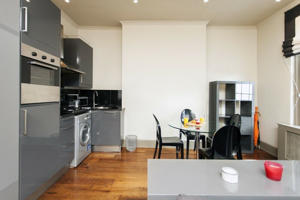 Фото Old Brompton 2 Exclusive Atmosphere