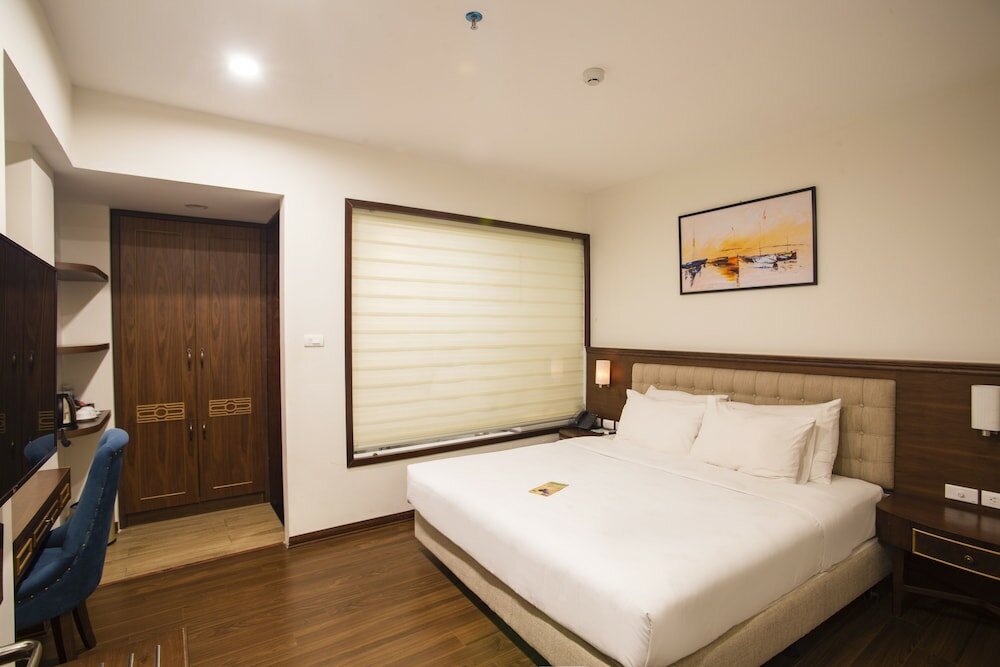 Фото Western Hanoi Boutique Hotel