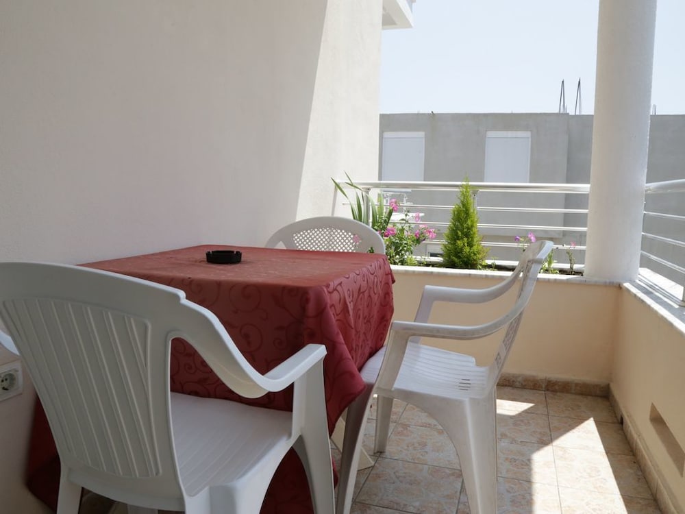 Фото Mimi Lux Apartments