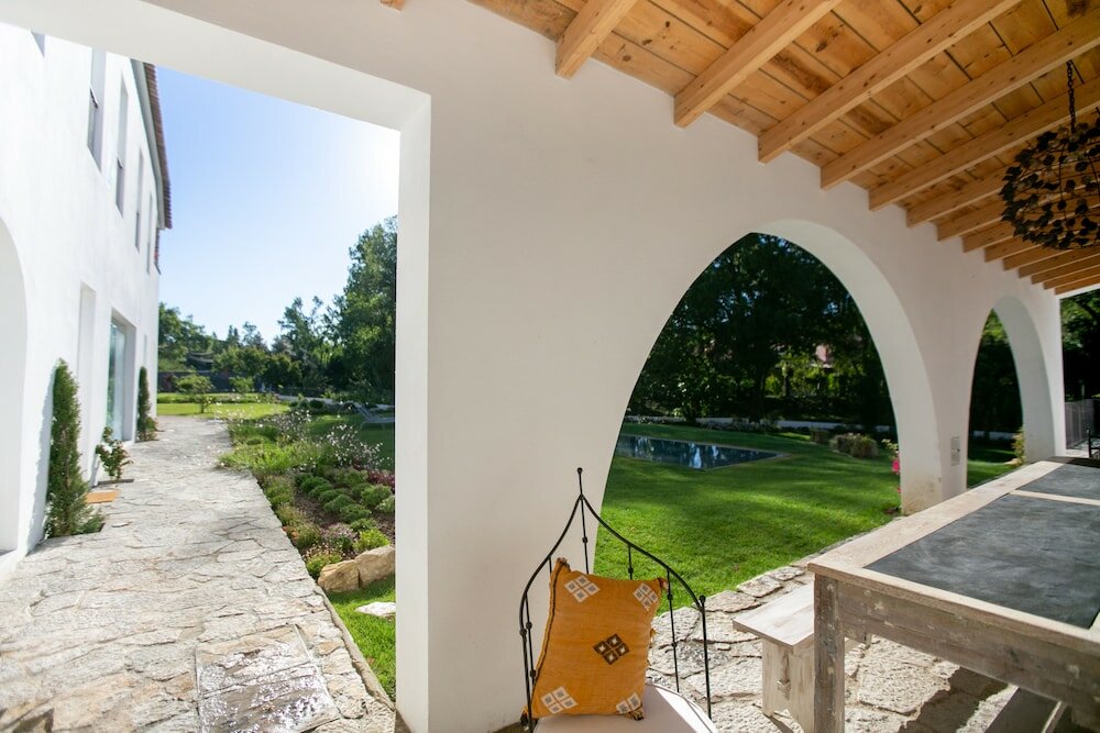 Фото Exclusive Luxury Villa in Sintra