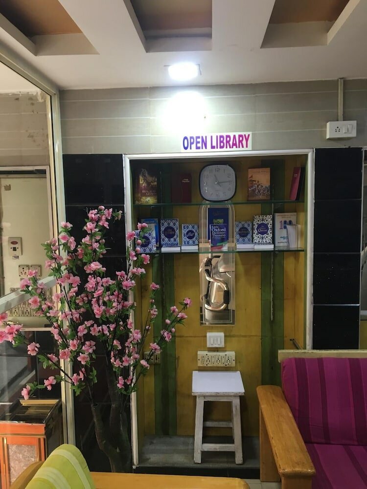 Фото Victory Mansion