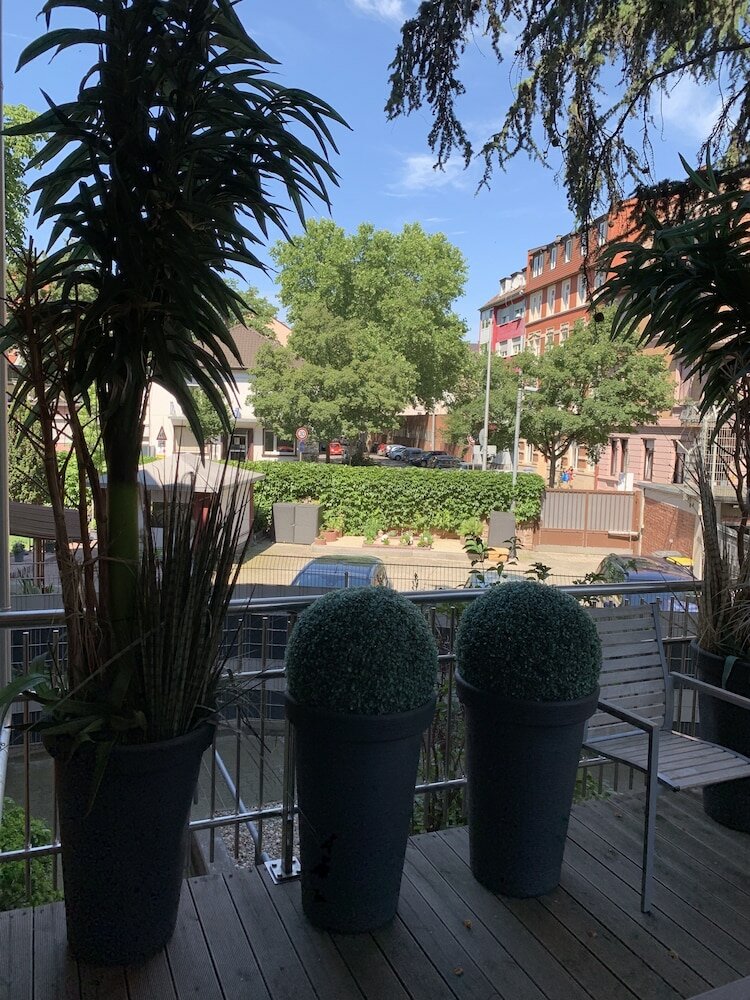 Фото High Level Apartments