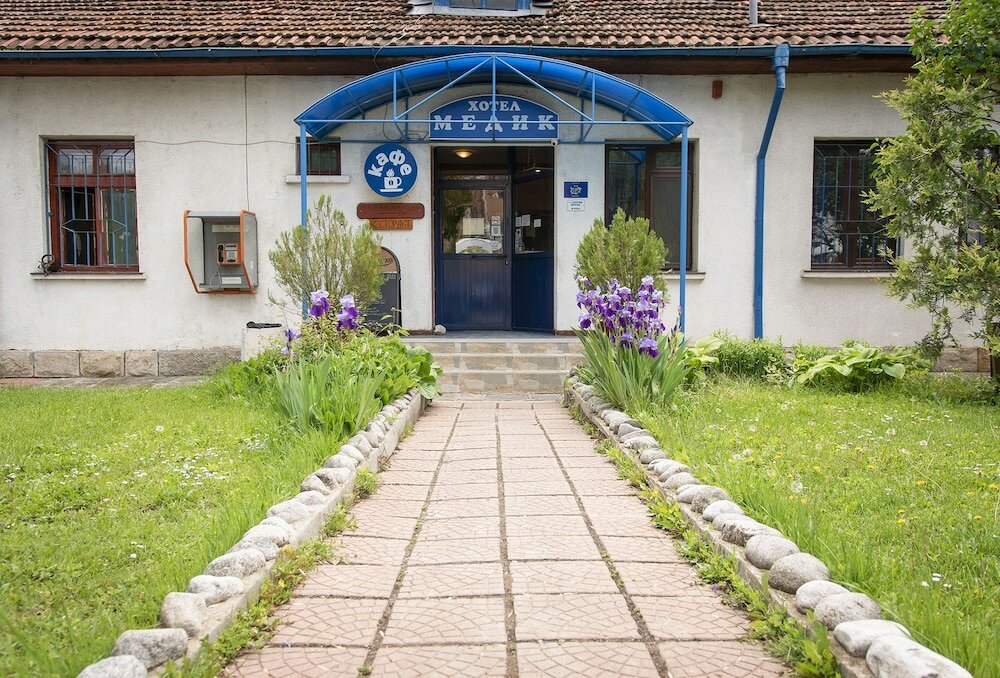 Фото отеля 2