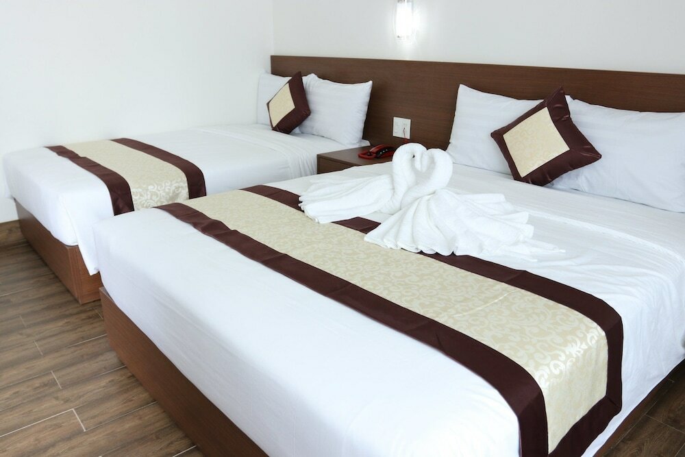 Фото Dorado Hotel