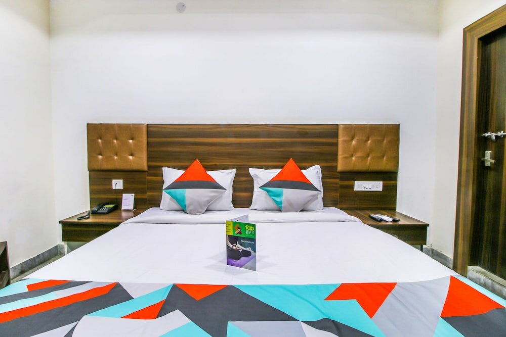 Фото FabHotel Srujana Inn