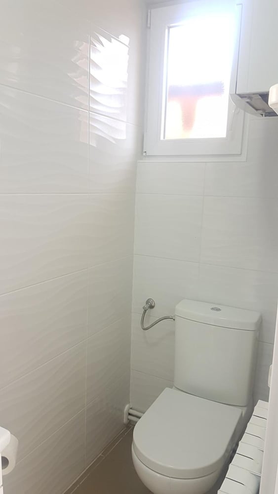 Фото Marko Airport Rooms