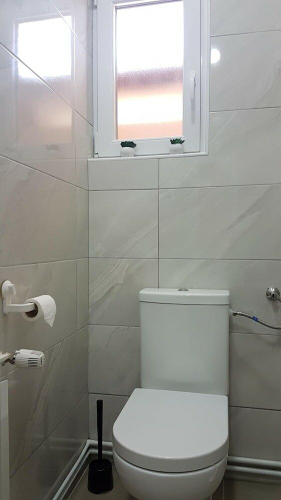 Фото Marko Airport Rooms