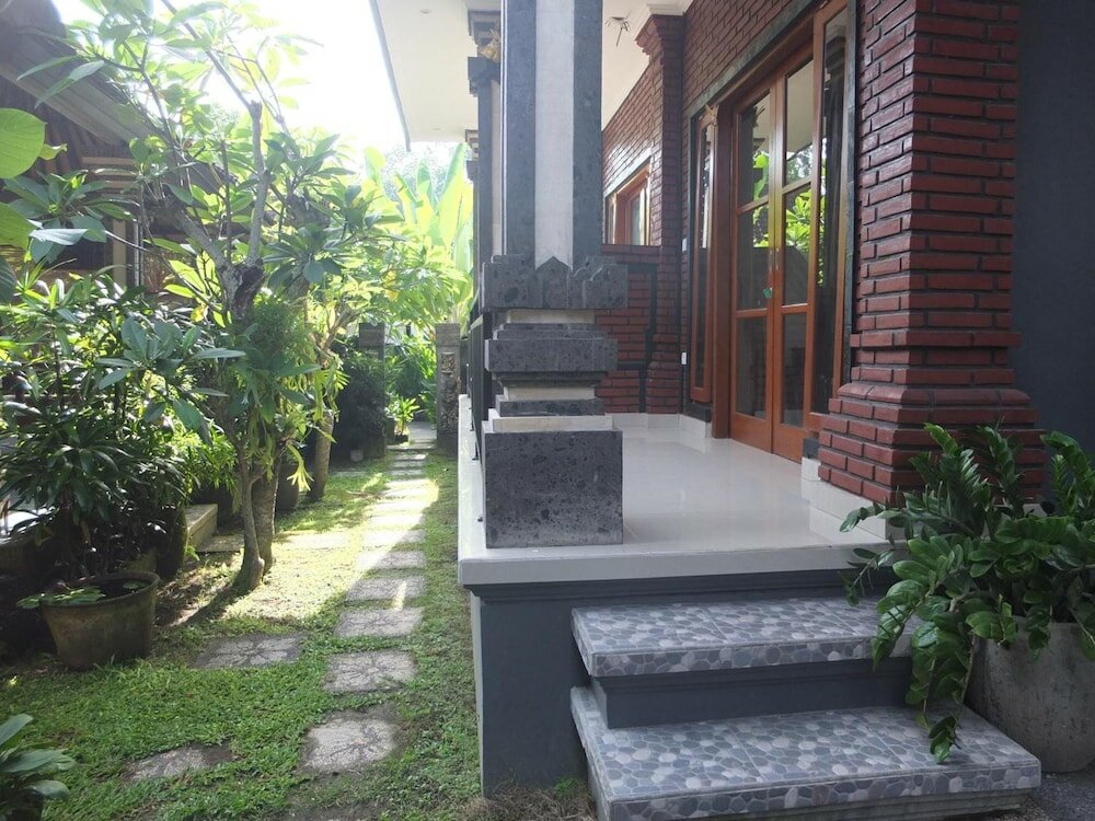 Фото Ojeks Homestay