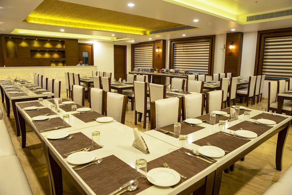 Фото Spree Hotel Agra