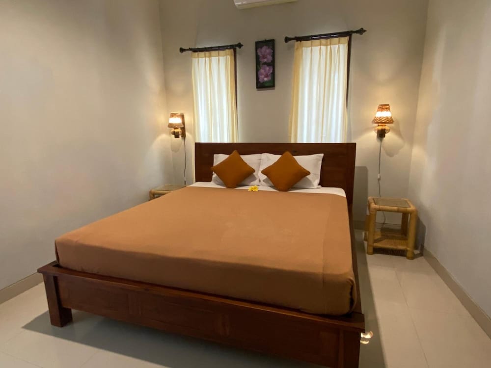 Фото Suwardika Homestay and Dormitory - Hostel