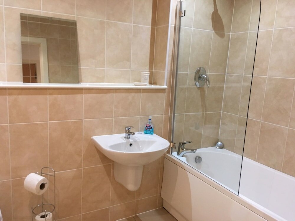 Фото Willows-Cardiff Guest House