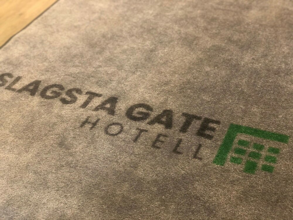 Фото Slagsta Gate Hotell