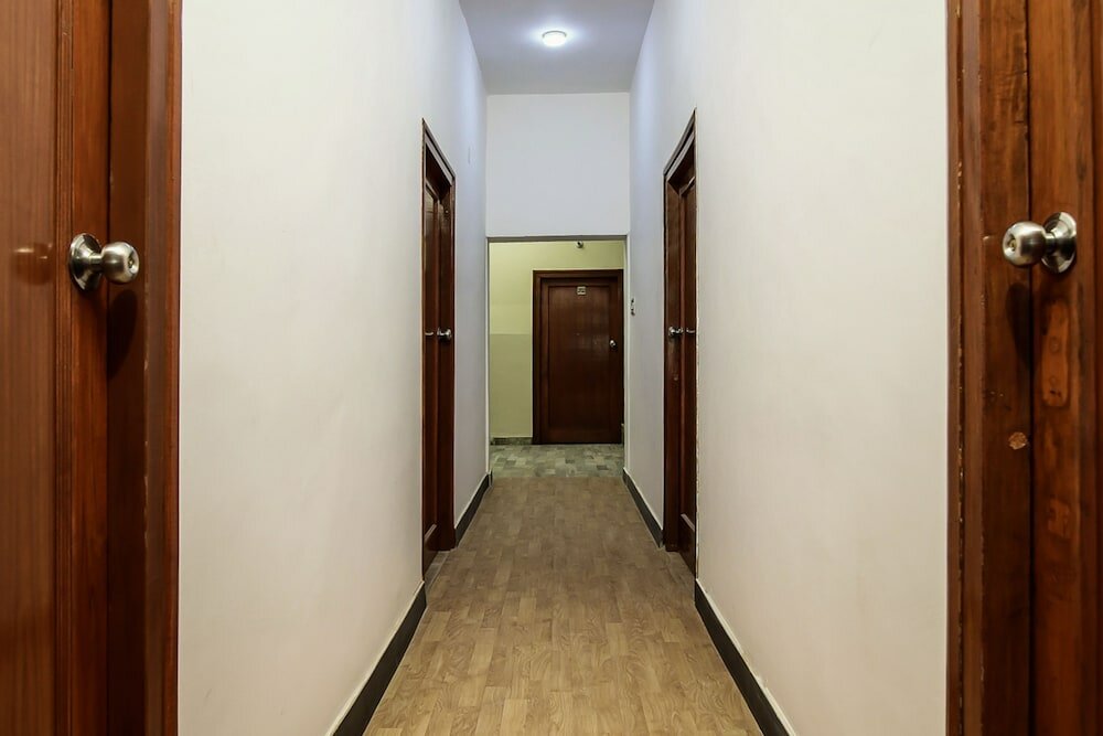 Фото Oyo 16169 Sahdev Guest House