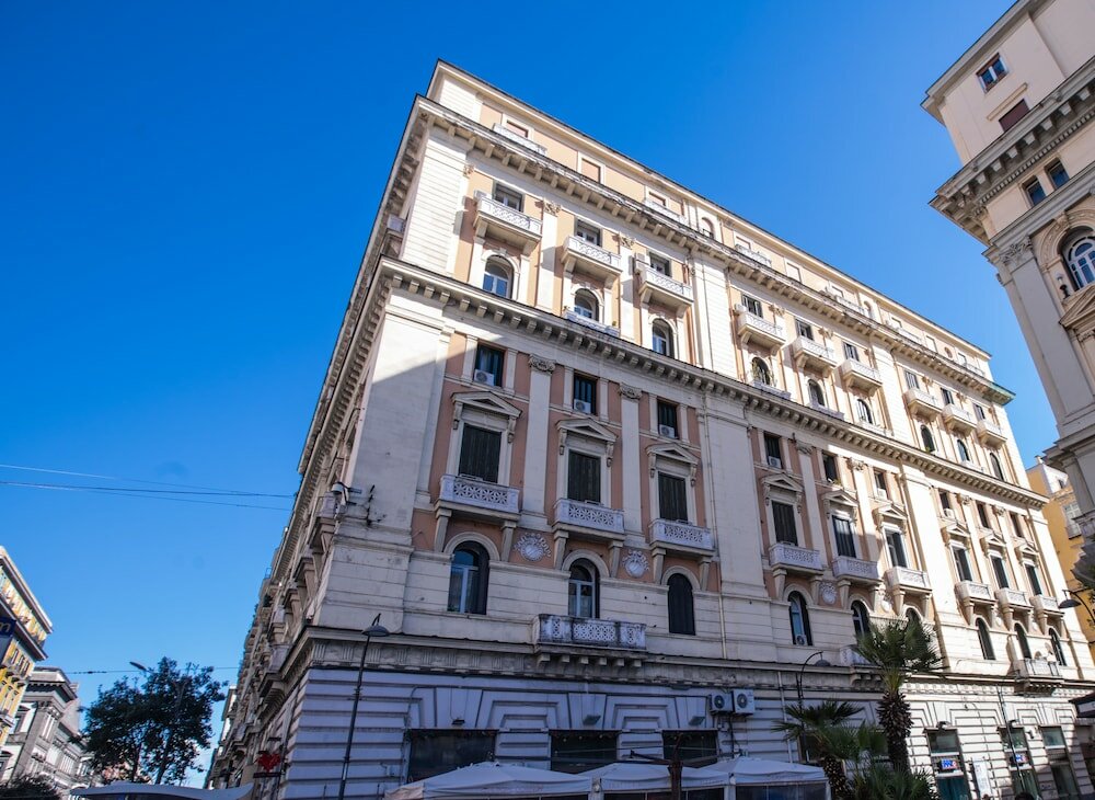 Фото отеля 3