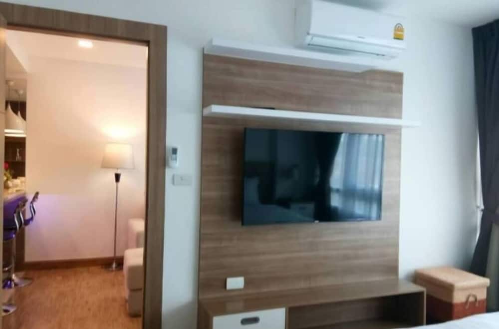 Фото Modern Condo Nai Harn Beach