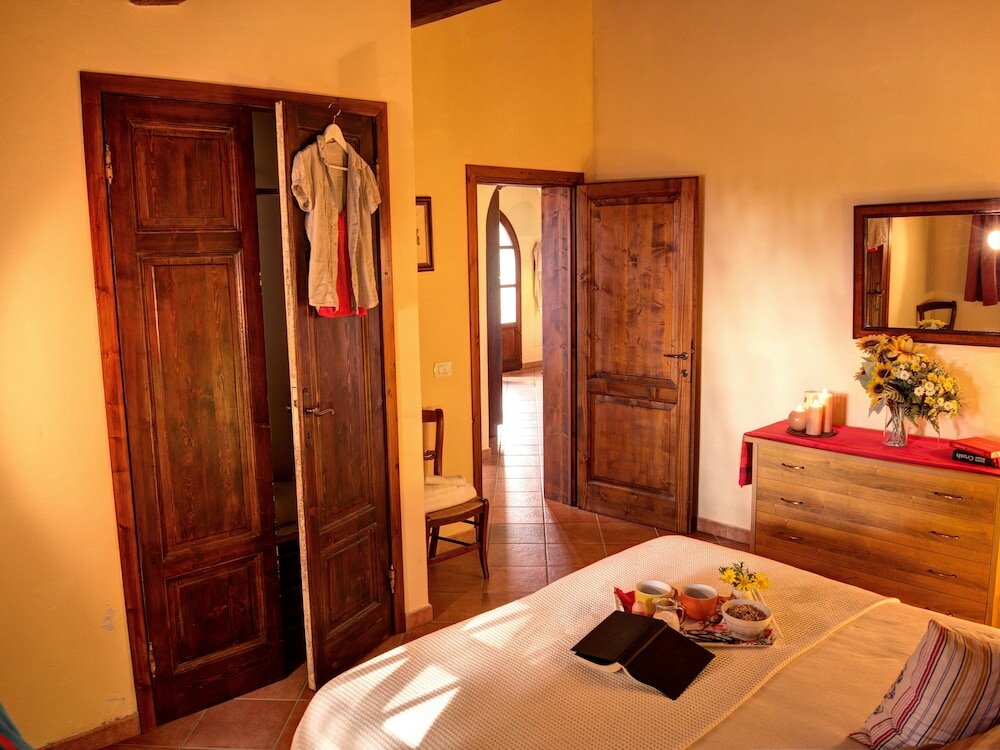 Фото Agriturismo Fattoria La Prugnola