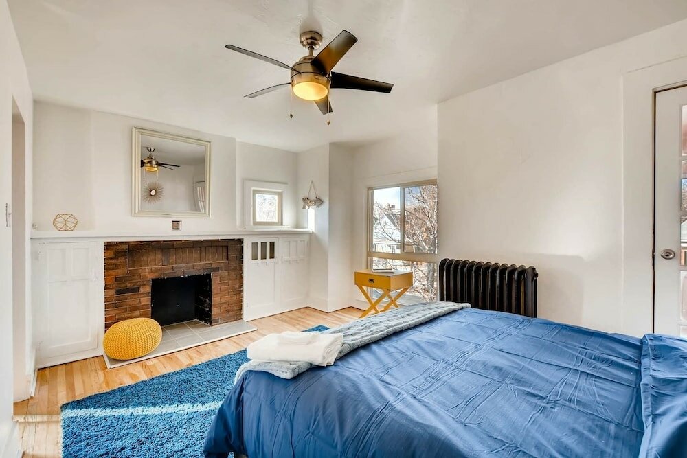 Фото The Sunshine Suite in the Heart of Baker