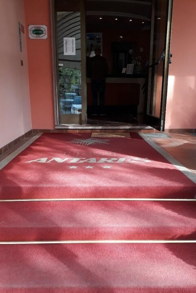 Фото Hotel Antares