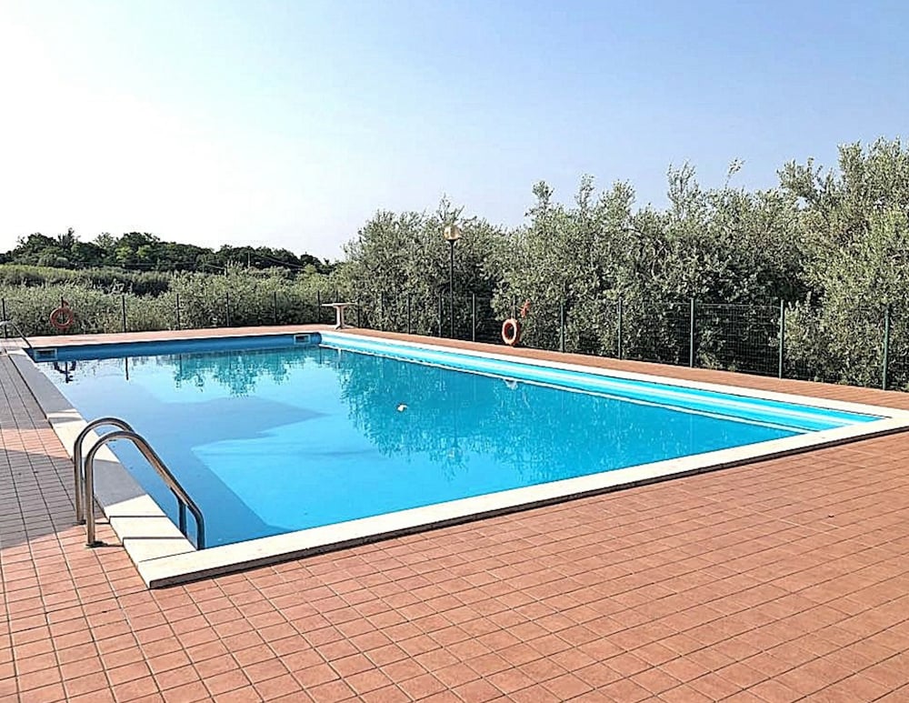 Фото Apartment Quarole With Pool