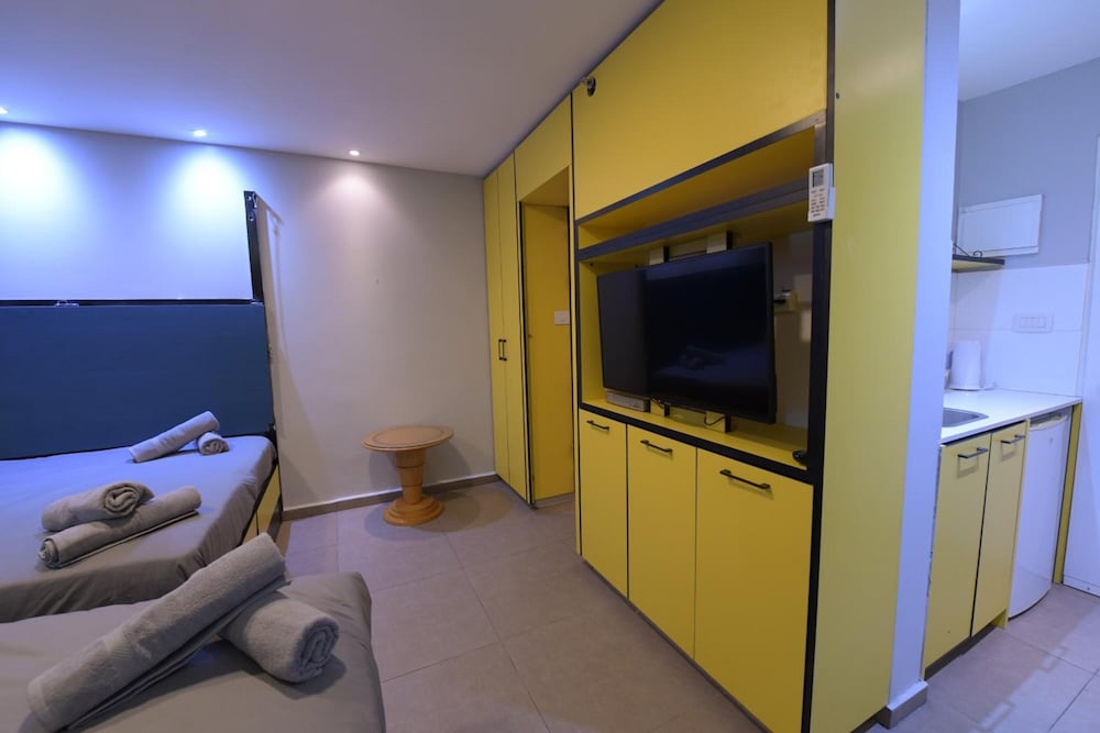 Фото Amdar Hotel & Hostel