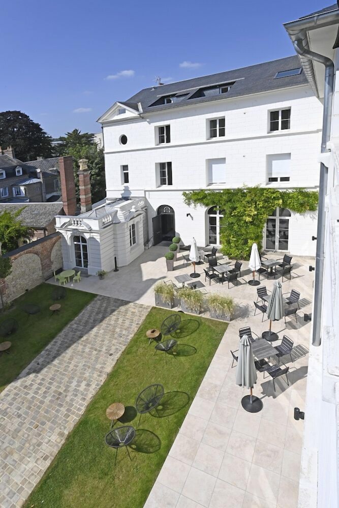 Фото Manoir de l'Eveche