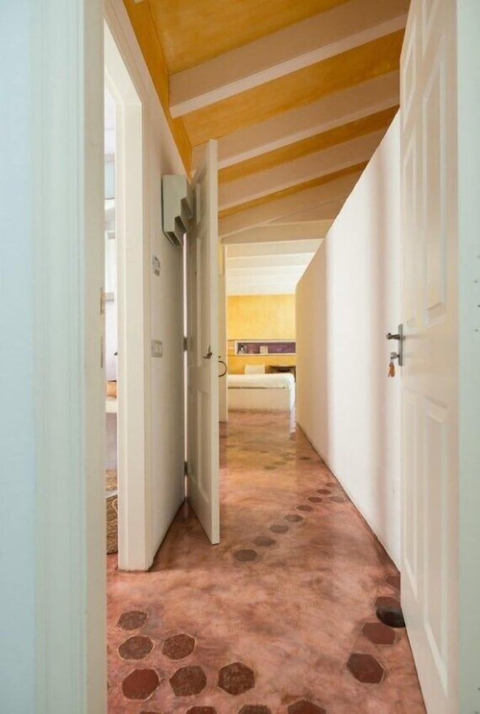 Фото Hotel Tres Sants