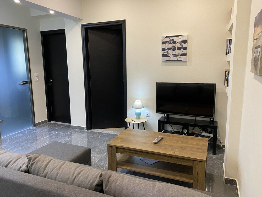 Фото Alexander Apartments