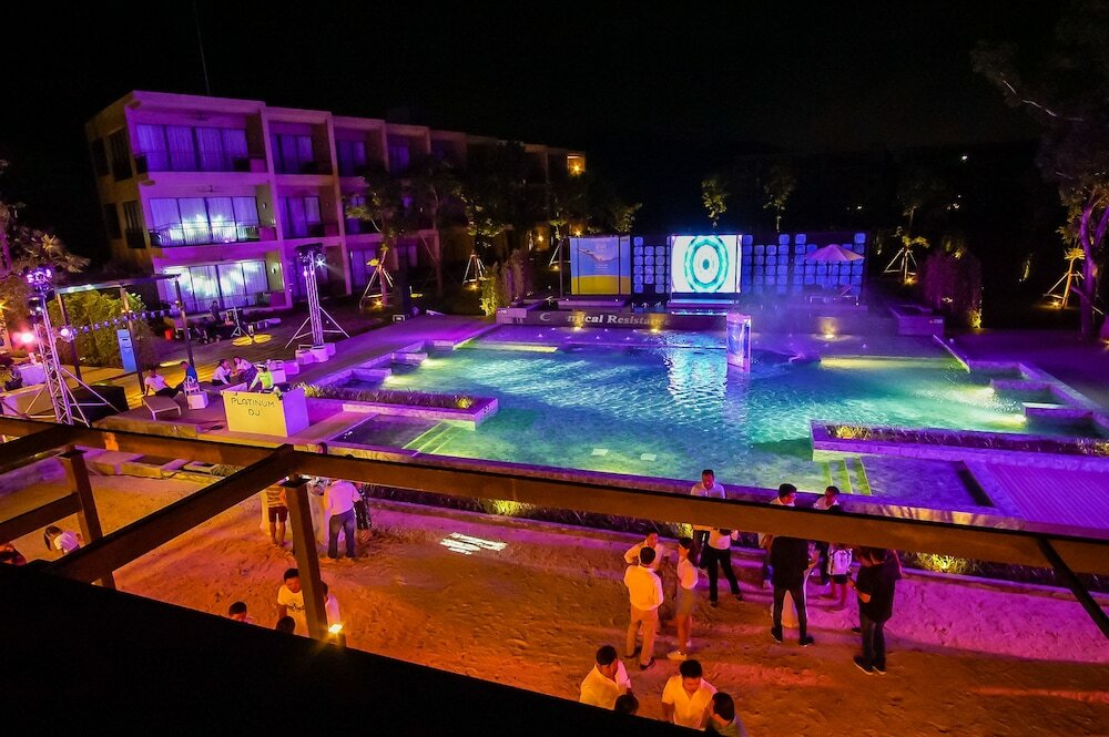 Фото The Gallery Hotel Nai Harn