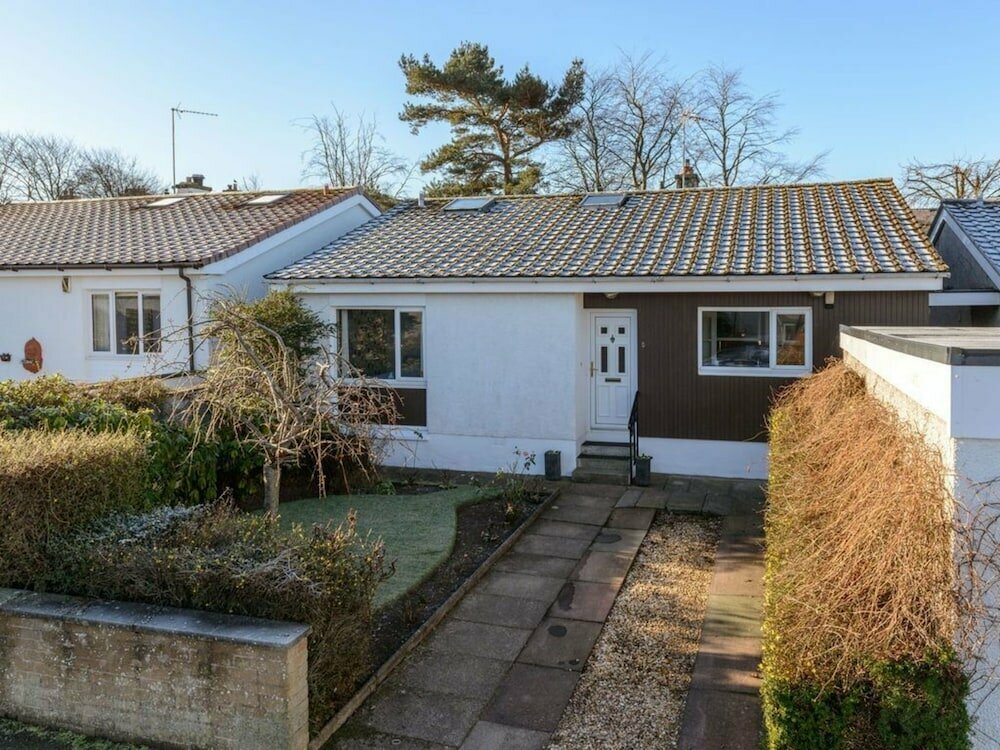 Hotel The Beeches, East Lothian Council, photo