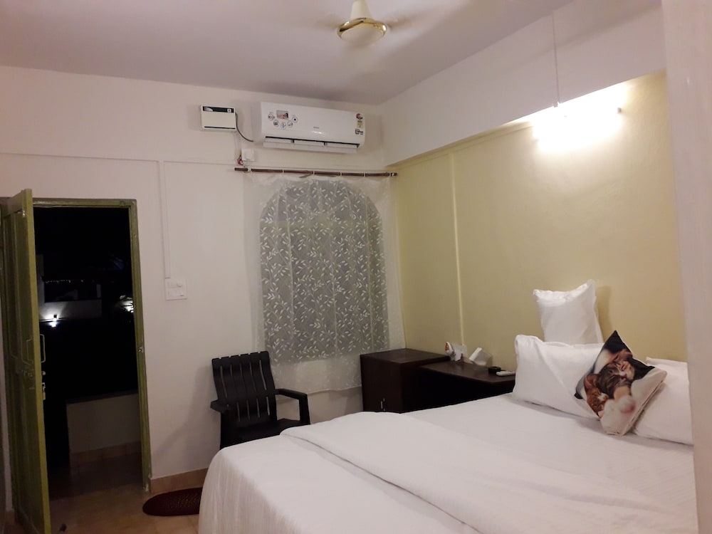 Фото Hotel Dhuni Resorts goa