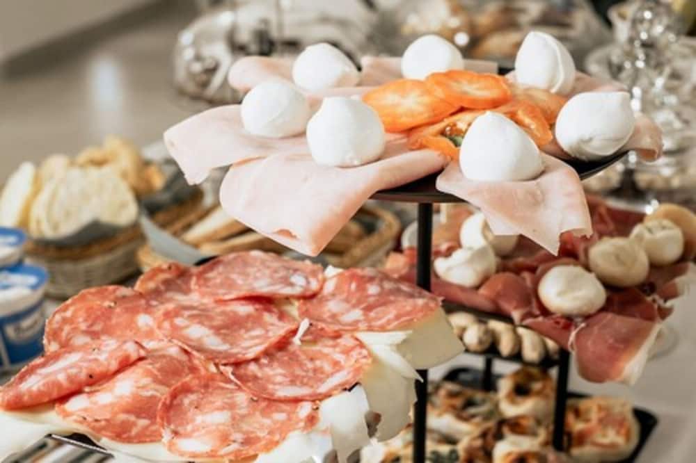 Фото Il Tesoro Smart Suite & SPA