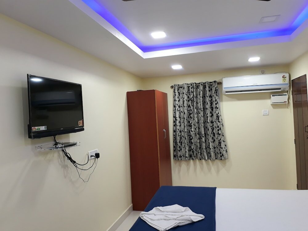 Фото Hotel Coral Inn