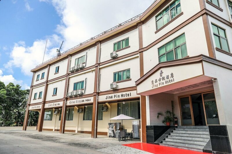 Гостиница Jing Pin Century Hotel в Короре