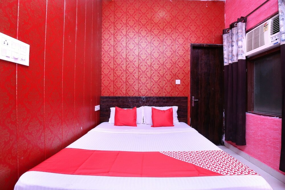 Фото Oyo 19565 Hotel Galaxy