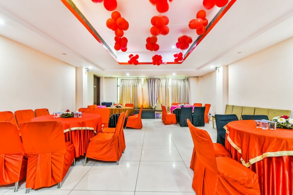 Фото FabHotel Garden Grill